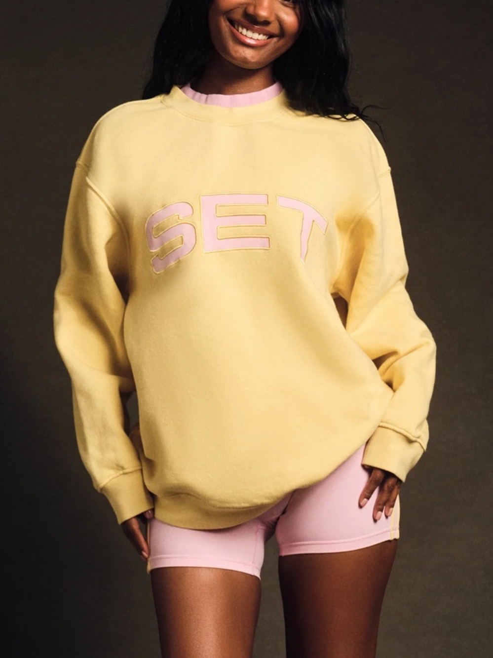 SET Active Birthday Staple Layered Crewneck in Taffy